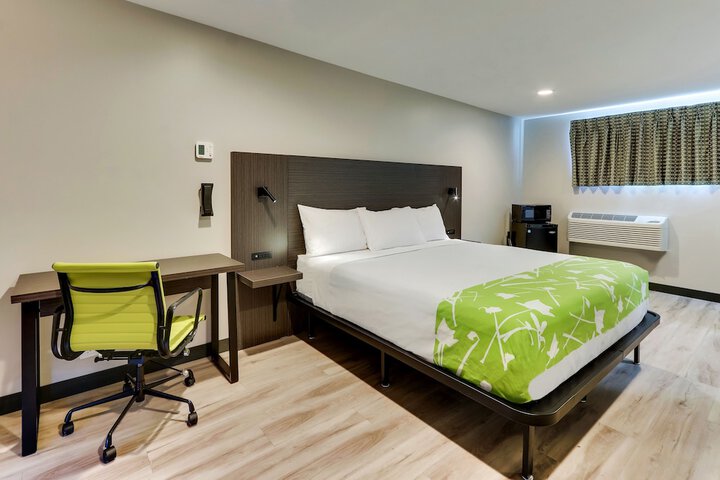 Room 20 of 24