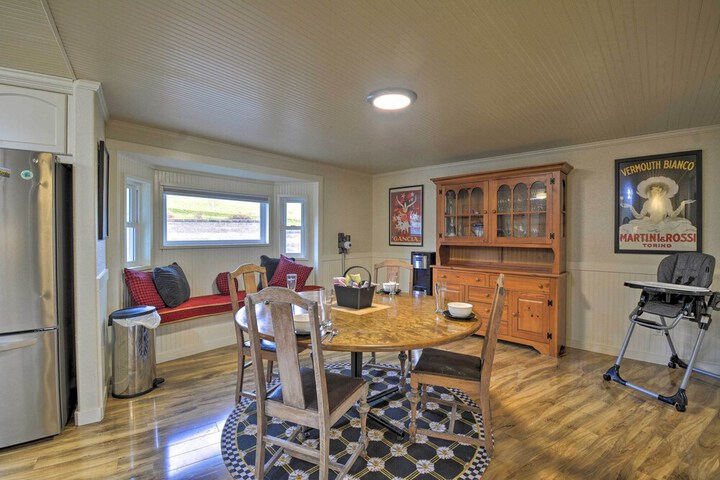 Breathtaking Port Ludlow Home w / Deck & Yard