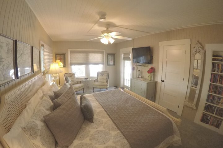 Room 26 of 53