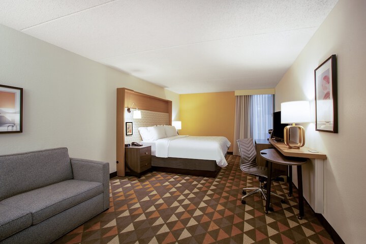 Room 22 of 61