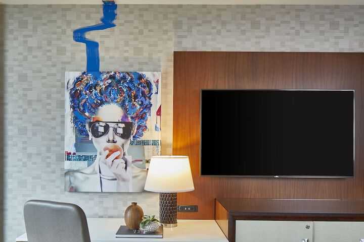 Room 32 of 91