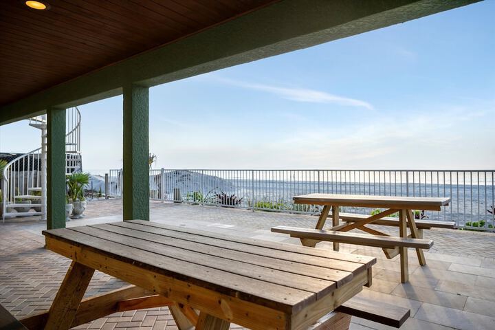 Stones Throw Beachfront Luxury Suites