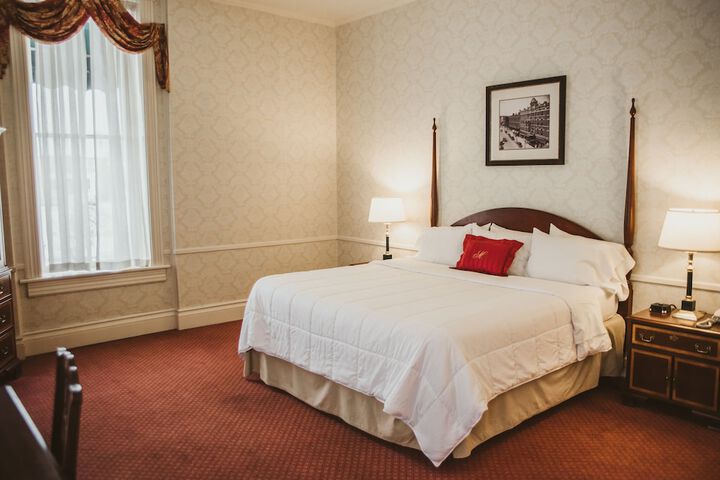 Room 18 of 55