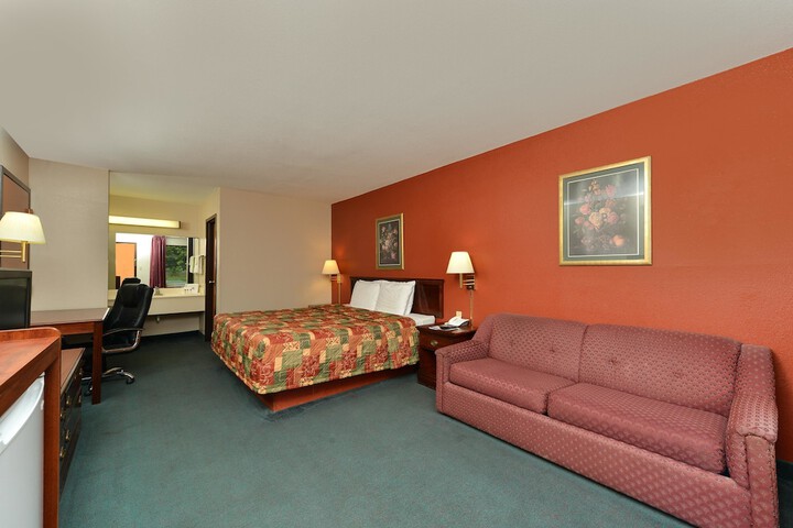 Room 16 of 18