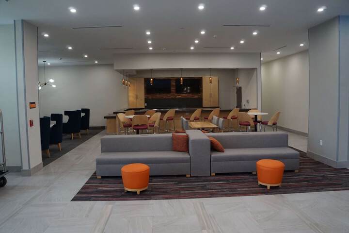 Hotel 3 of 55