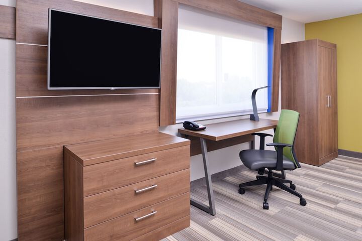 Room 35 of 52