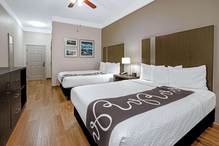 Room 12 of 31