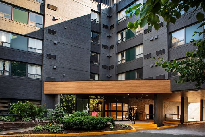 DoubleTree by Hilton St. Johns Harbourview