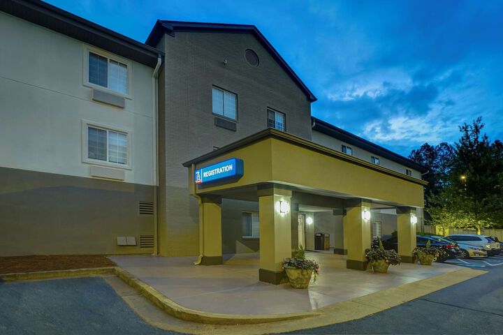 Hotel 3 of 41