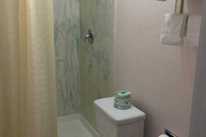 Room 35 of 40