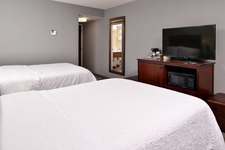 Room 12 of 46