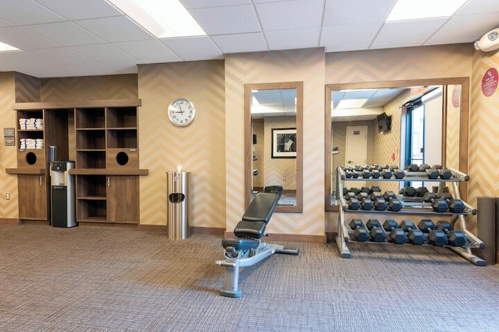 Residence Inn Akron South / Green