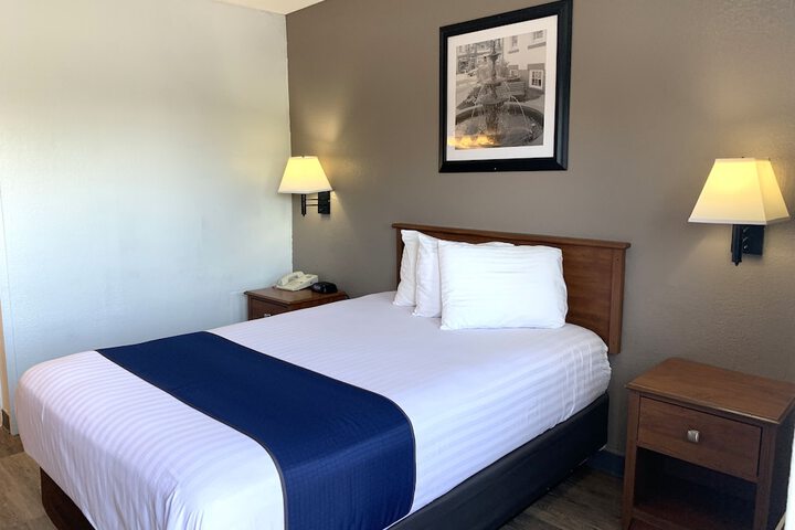 Room 36 of 46