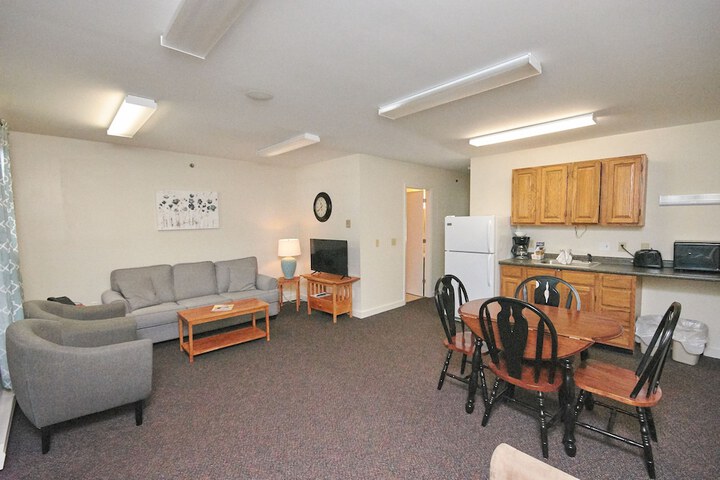 Room 20 of 28