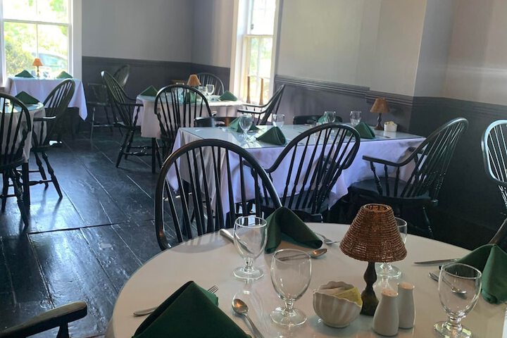 Room 7 of 46