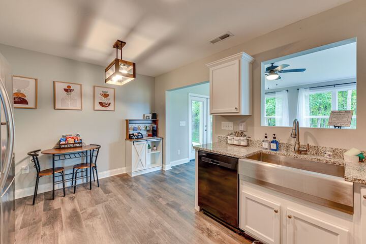 Pet-friendly Home in Monroe: Deck Grill & Yard!
