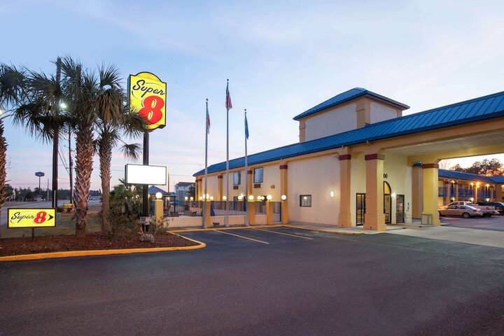 Hotel 3 of 38