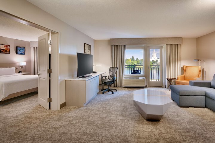 Room 20 of 75
