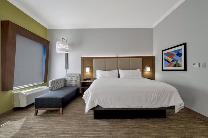 Holiday Inn Express & Suites Lufkin South by IHG