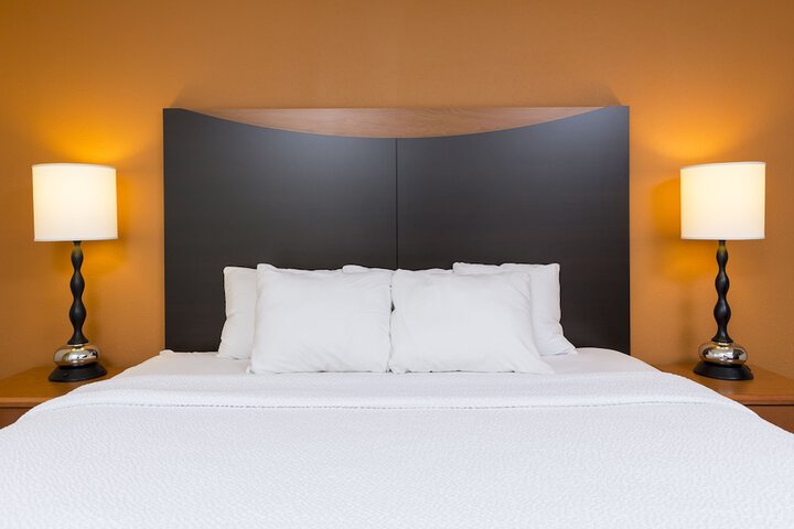 Fairfield Inn & Suites Joliet North / Plainfield