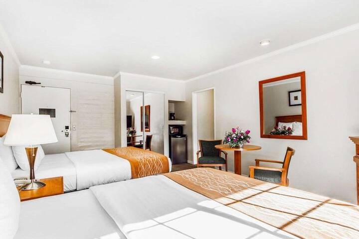 Room 40 of 53