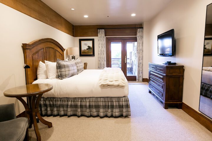 Room 386 of 500