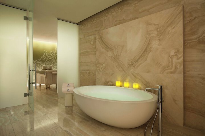 The St. Regis Bal Harbour Resort