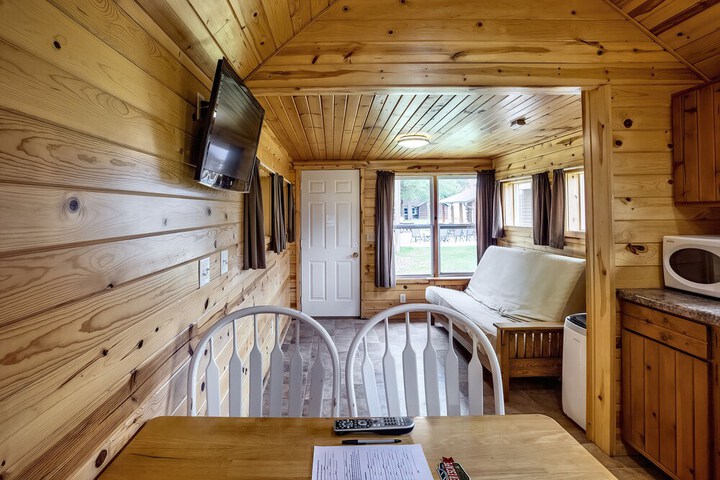 Big River Escape Riverside Cabins