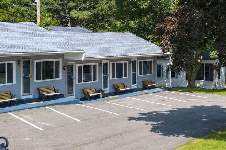 The Beaches Guest Rooms and Cottages
