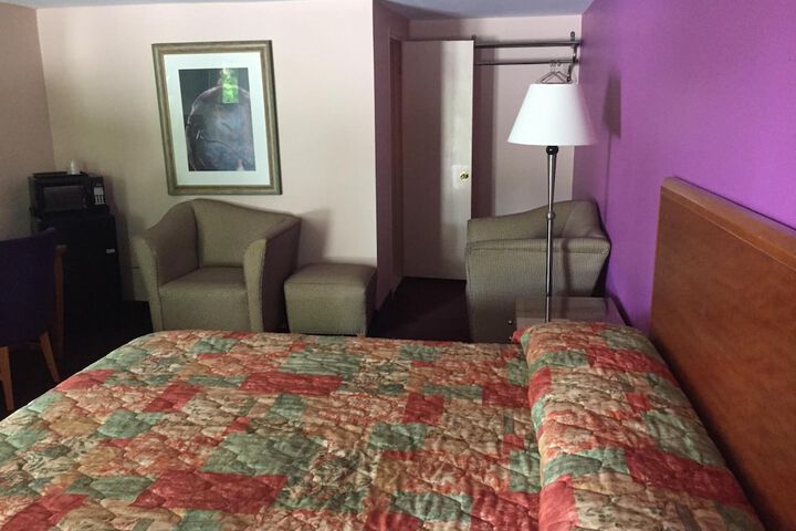 Room 26 of 34