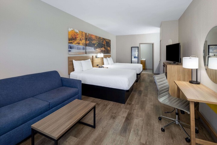 Days Inn by Wyndham Jackson
