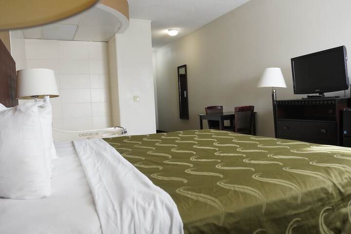 Room 38 of 47