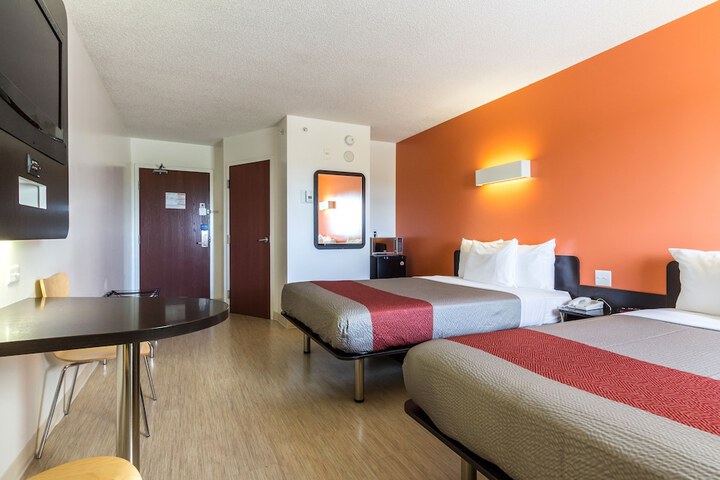 Room 45 of 75