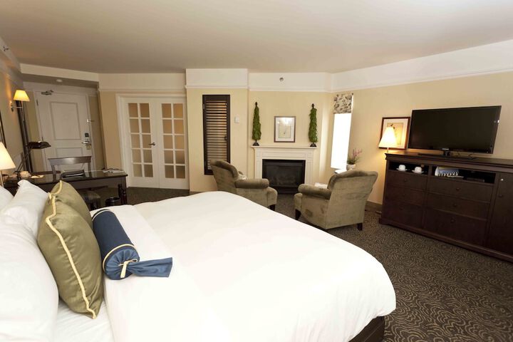 Room 28 of 53