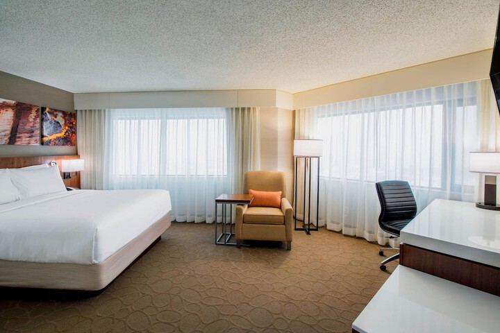 Delta Hotels by Marriott Regina