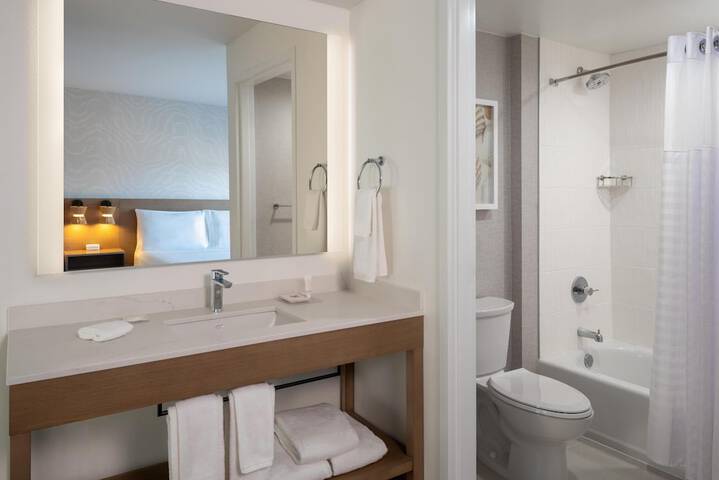 Hyatt Place Fort Myers Estero