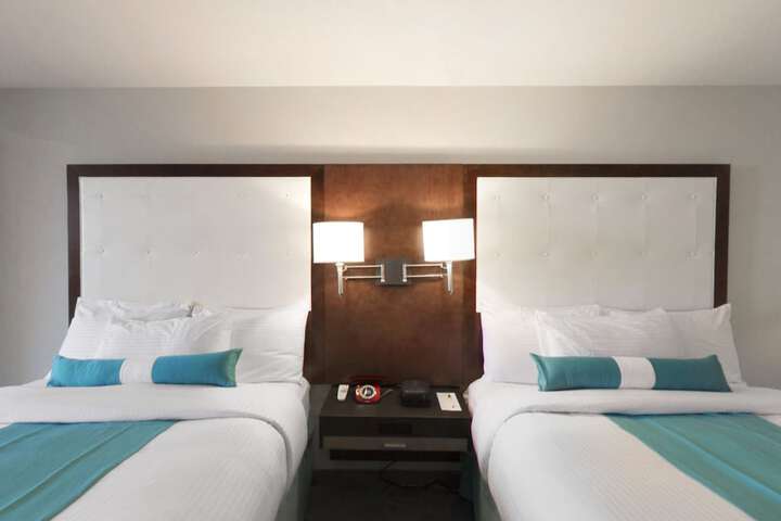 Room 10 of 37
