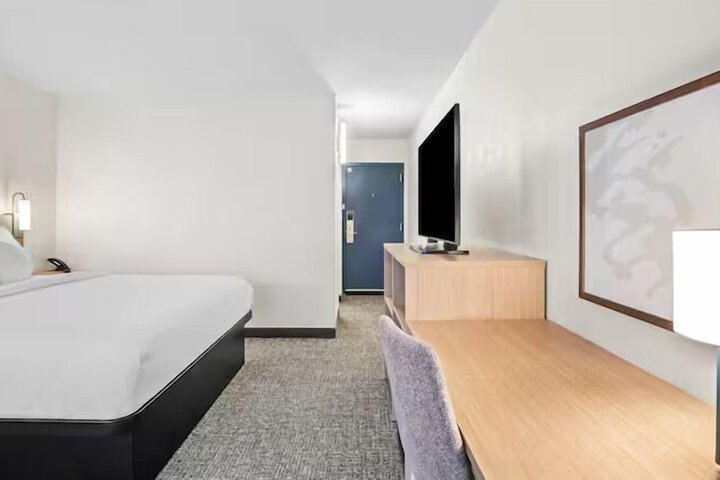 Spark by Hilton Grain Valley Kansas City
