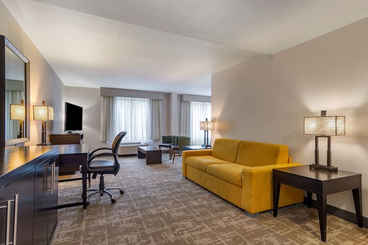 Best Western Plus Dalton Inn