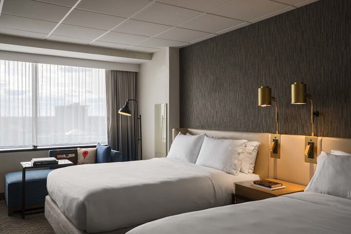 Renaissance Toledo Downtown Hotel