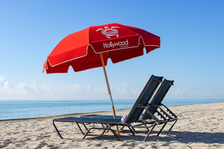 Costa Hollywood Beach Resort