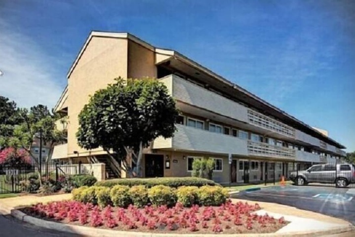 Hotel 3 of 25