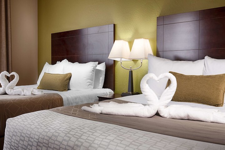 Room 15 of 21