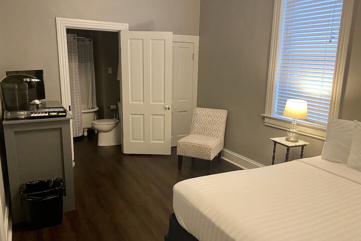 Room 18 of 59