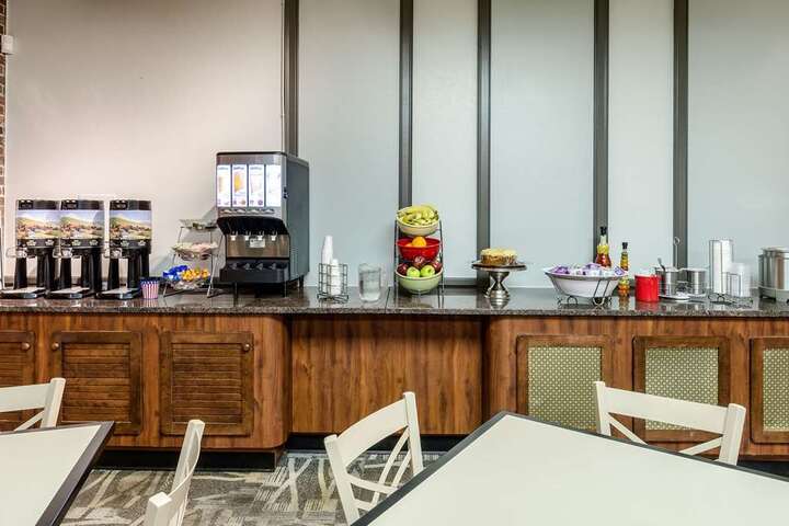 Breakfast/Coffee Service 51 of 61