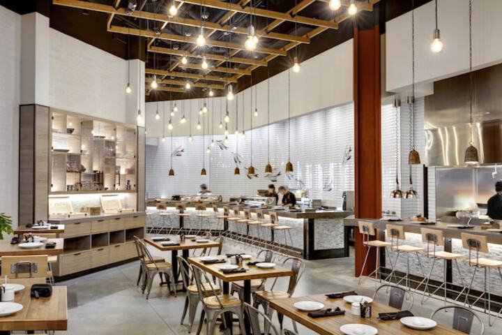 Dining 83 of 129