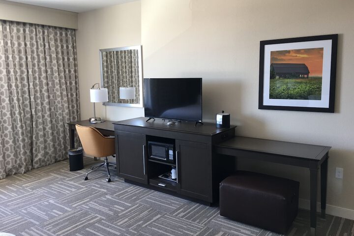Room 27 of 57