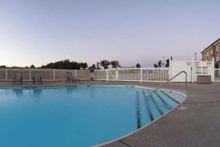 Holiday Inn Express Hotel & Suites Mountain Home by IHG
