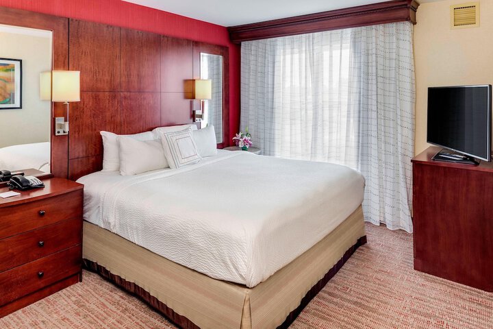 Room 18 of 30