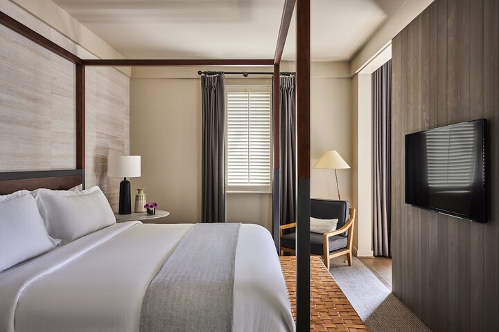 Room 40 of 55